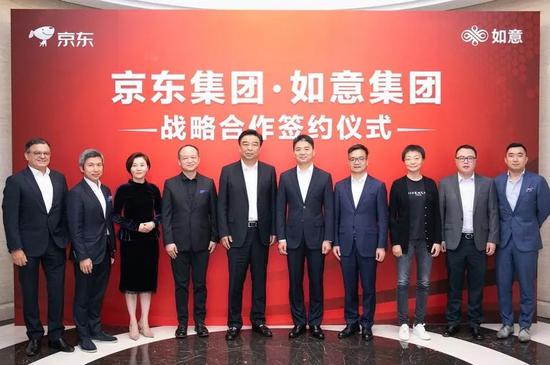 京东的刘强东涉嫌性强事件,这对于公众公司又是一次重要的教育:除了业务增长之外,各类风控也十分重要,包括重要创始人的私生活。.jpg